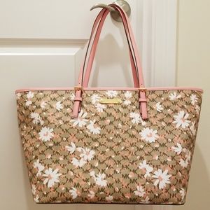 NWT Michael Kors Peach Floral Jet Set Large Tote